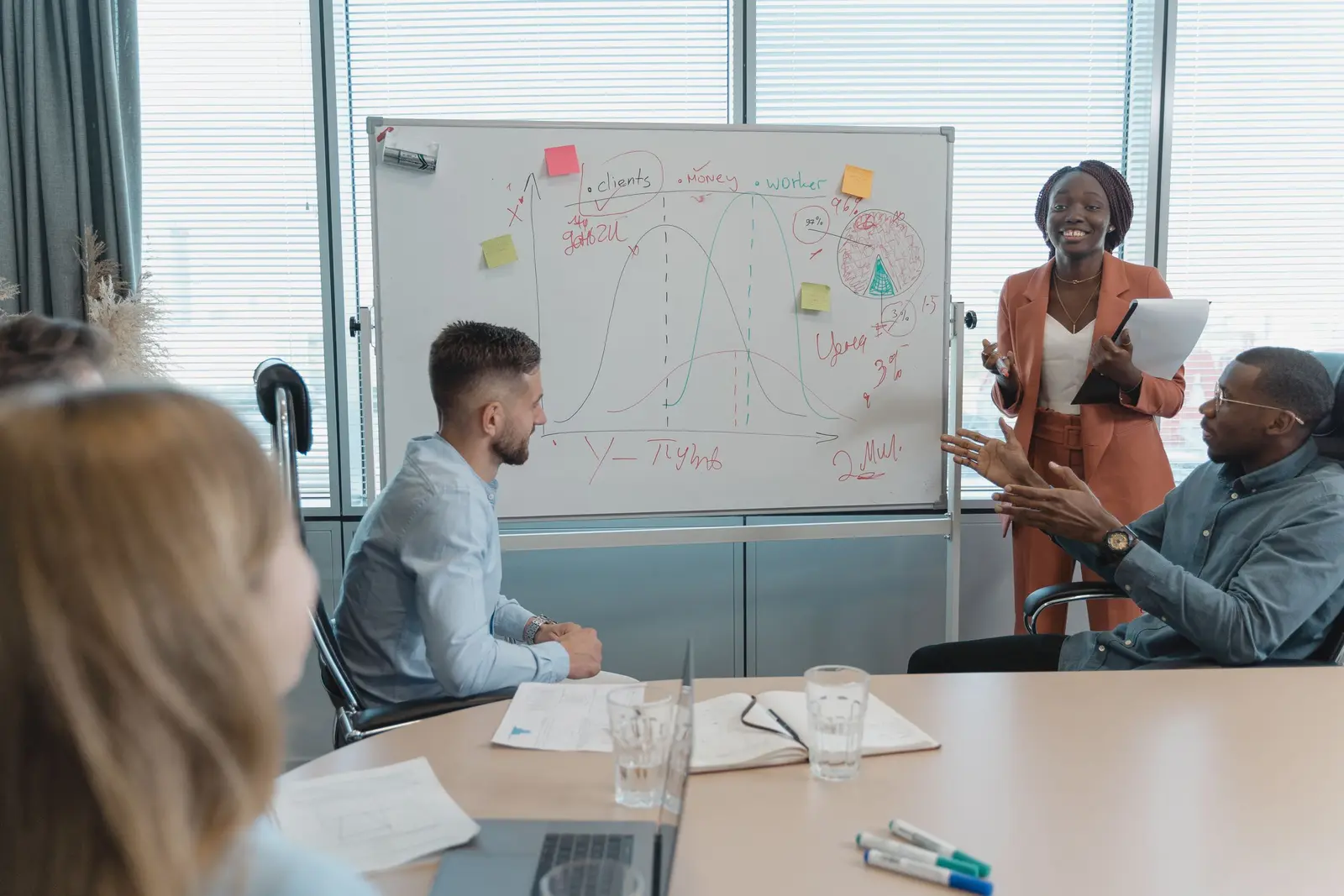 Abstract datavisualisatie-beeld in de merkstijl van Data Science Lab